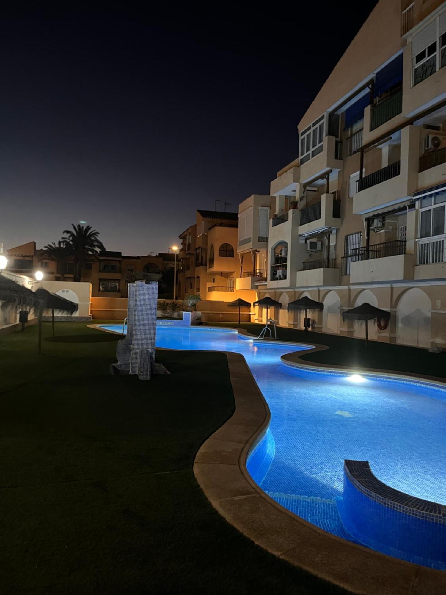 Bonito Apartamento 滨海罗克塔斯 外观 照片
